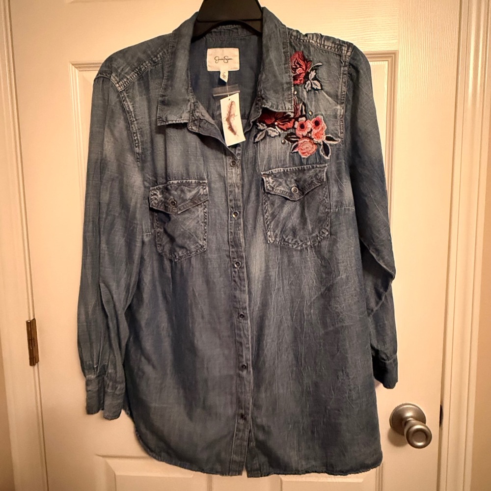 Jessica Simpson Emmett Petunia Embroidered Denim Shirt Blue 2X NWT